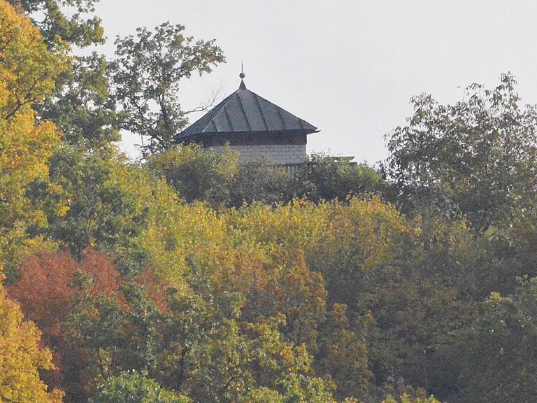 Das Berghäuschen bei Ipthausen erinnert an die vor Jahrhunderten dort stehende 'Blankenburg'. Durch Sträucher wird es allerdings immer mehr verdeckt. Deshalb baten die Bürger um einen Rückschnitt.