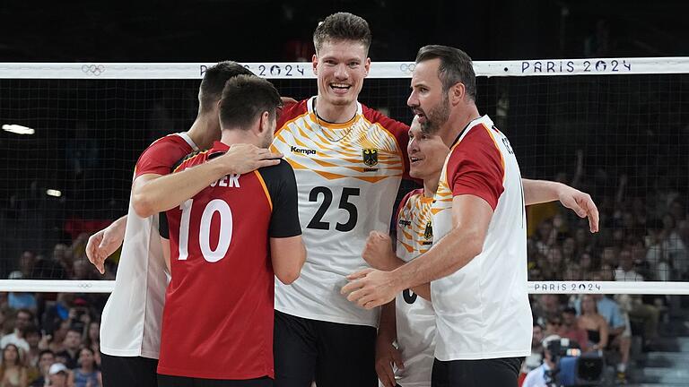 Paris 2024 - Volleyball       -  Deutschlands Volleyballer können aus der Niederlage gegen die USA viel Positives mitnehmen.