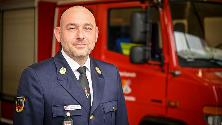 Kreisbrandrat Florian List leitete den gemeinsamen Einsatzstab aus Feuerwehr, Polizei, BRK und THW. Kreisbrandrat Florian List leitete den gemeinsamen Einsatzstab aus Feuerwehr, Polizei, BRK und THW.