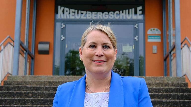 Stefanie Mott, Schulleiterin der Kreuzbergschule Bischofsheim. Sie rät, bei schlechteren Noten nicht den Kopf in den Sand zu stecken. Stefanie Mott, Schulleiterin der Kreuzbergschule Bischofsheim. Sie rät, bei schlechteren Noten nicht den Kopf in den Sand zu stecken.