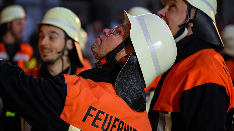 Symbolbild Feuerwehreinsatz. Symbolbild Feuerwehreinsatz.