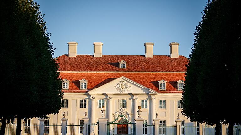 Schloss Meseberg.jpeg       -  Im Schloss Meseberg bei Berlin trafen sich Politiker der Ampelkoalition zur Kabinettsklausur. An Streitthemen mangelte es nicht.