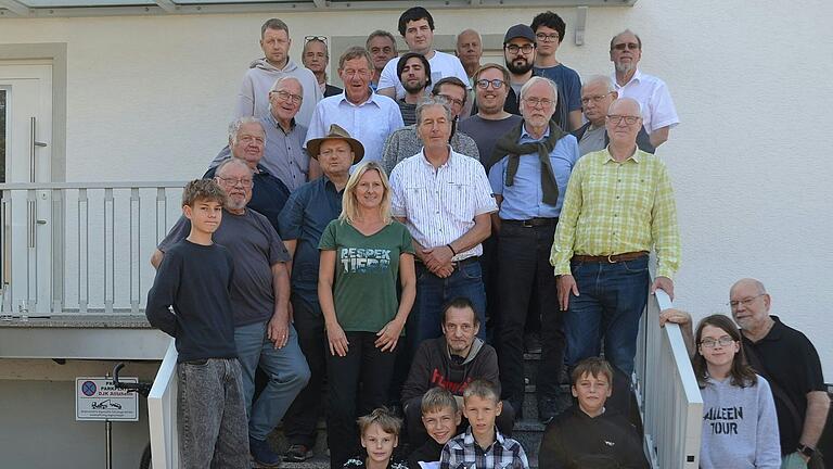 Die Teilnehmer an der Schnellschach Kreismeisterschaft des Landkreises Schweinfurt. Die Teilnehmer an der Schnellschach Kreismeisterschaft des Landkreises Schweinfurt.