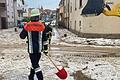 In Birkenfeld lagen in den Ortsstraßen auch eine Weile nach dem Unwetter am Donnerstagabend noch Hagelkörner auf der Straße und dem Gehweg.