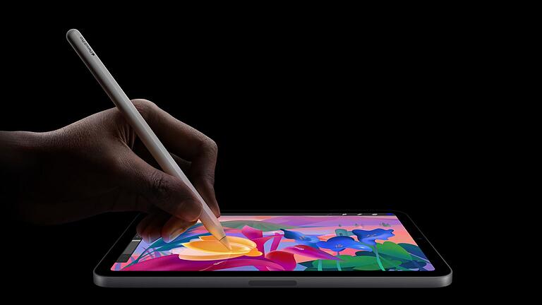 iPad mini und Pencil Pro 2024 - Mehr Möglichkeiten für Kreative: Das kleine iPad kann nun auch mit dem Apple Pencil Pro zusammenarbeiten. iPad mini und Pencil Pro 2024 - Mehr Möglichkeiten für Kreative: Das kleine iPad kann nun auch mit dem Apple Pencil Pro zusammenarbeiten.