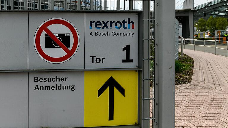 Stellen in der Motorenfertigung bei Bosch Rexroth wandern künftig von Lohr nach Slowenien. Teile der Elektronikfertigung sollen dafür aus Erbach nach Lohr kommen. Stellen in der Motorenfertigung bei Bosch Rexroth wandern künftig von Lohr nach Slowenien. Teile der Elektronikfertigung sollen dafür aus Erbach nach Lohr kommen.