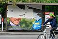 Beschädigte Wahlplakate gibt es auch zur Landtagswahl, wie hier in der Würzburger Innenstadt. Eine Kandidatin der CSU hat jetzt auf Schmierereien an einem ihrer Wahlplakate mit einer außergewöhnlichen Aktion reagiert.