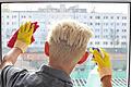 Putzfrauen sind ein Wirtschaftsfaktor: Reinigungskraft in einer Wohnung in Berlin.