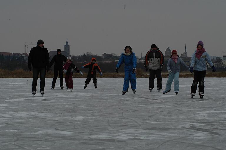 2009 herrschten zum letzten Mal solche traumhaften Eislauf-Bedingungen 2009 herrschten zum letzten Mal solche traumhaften Eislauf-Bedingungen 