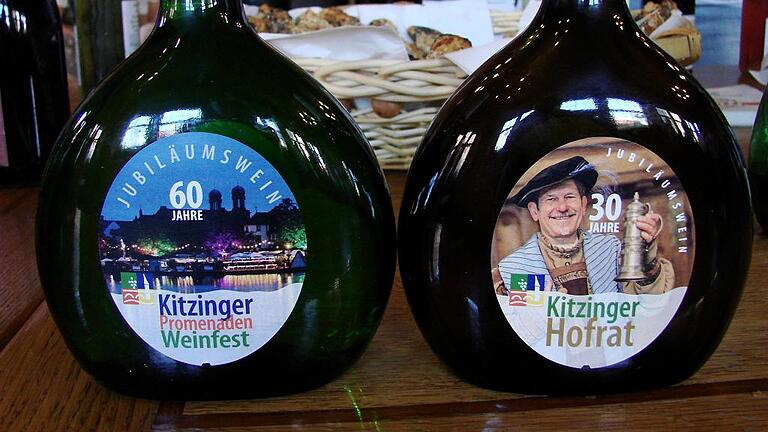 Die beiden Jubiläums-Bocksbeutel: 60 Jahre Kitzinger Weinfest und 30 Jahre Kitzinger Hofrat.