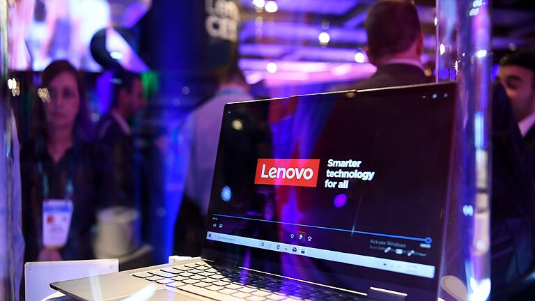 Lenovo-Notebook       -  Lenovo setzt darauf, dass der Austausch der zu Corona-Zeiten gekauften Notebooks durch neuere Geräte allmählich näher rückt. (Archivbild)