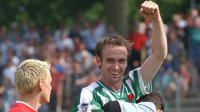 Vier Jahre lang spielte Steffen Stockmann (im Bild) für den FC 05 Schweinfurt. Er stieg mit dem Verein 2001 in die 2. Bundesliga auf - und ein Jahr später wieder ab.