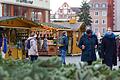 Kein Weihnachtsmarkt, dafür ein Adventsmarkt als abgespeckte Version. Weihnachten trotz Corona-Pandemie in Würzburg im vergangenen Jahr.