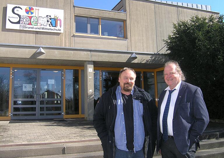 Der Iphöfer Mittelschulrektor Jürgen Wolff (links) und der Wiesentheider Beratungslehrer Andreas Liebald wollen den Ruf der Mittelschule verbessern.