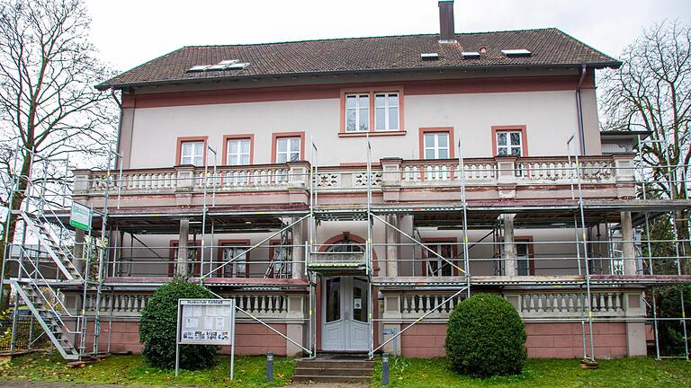 Die Sing- und Musikschule der Stadt Karlstadt wurde teilweise renoviert. Die Sing- und Musikschule der Stadt Karlstadt wurde teilweise renoviert.