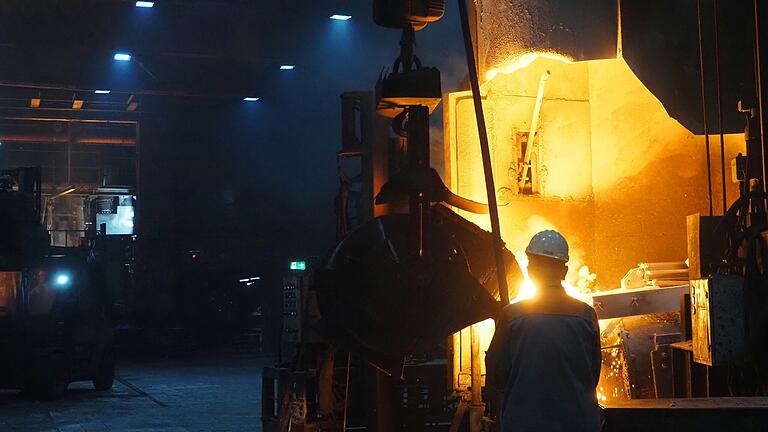 Bei Franken Guss stehen bis zu 650 Arbeitsplätze im Feuer. Das Unternehmen steckt derzeit in einem Schutzschirmverfahren. Bei Franken Guss stehen bis zu 650 Arbeitsplätze im Feuer. Das Unternehmen steckt derzeit in einem Schutzschirmverfahren.