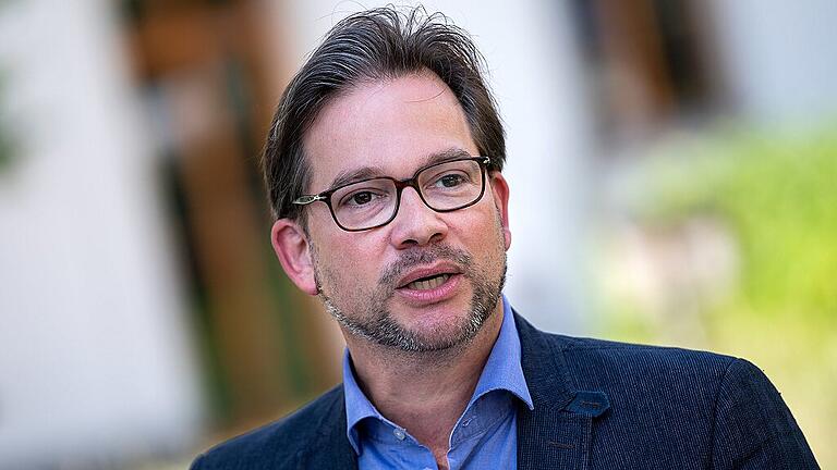 SPD-Politiker Florian Pronold - Seine Kritiker halten Florian Pronold nicht geeignet für die Leitung der Berliner Bauakademie. SPD-Politiker Florian Pronold - Seine Kritiker halten Florian Pronold nicht geeignet für die Leitung der Berliner Bauakademie.