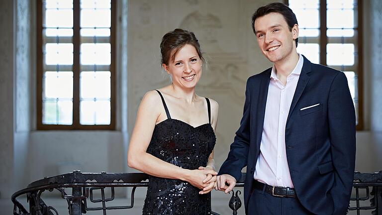 Das Klavierduo Franziska und Florian Glemser. Das Klavierduo Franziska und Florian Glemser.