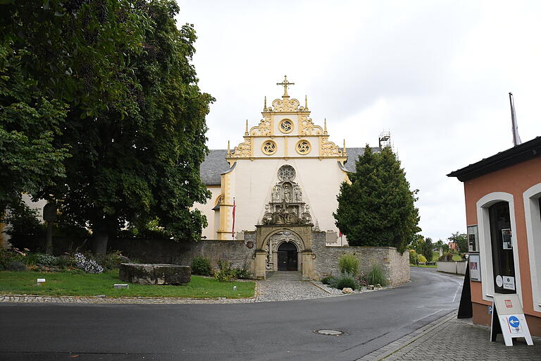 Das Kloster Dettelbach mit der Wallfahrtskirche seit vielen hundert Jahren ein Anziehungspunkt für die Menschen in der Region. Was wird aus dem Gebäude, das seit 2017 leer steht?