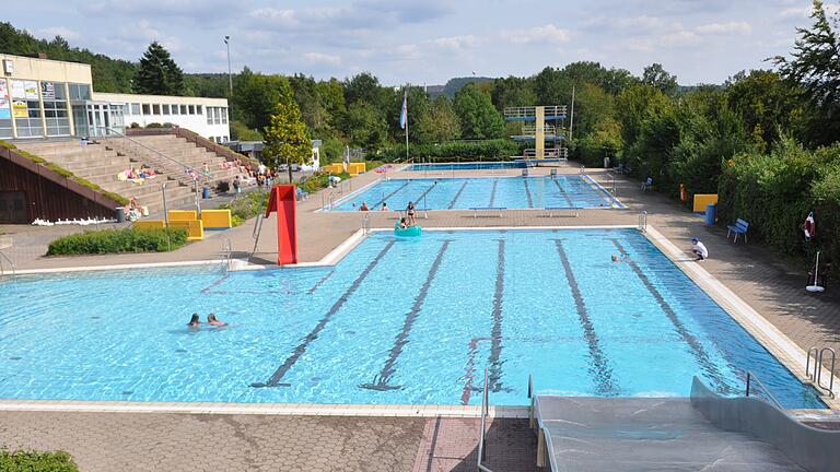 Das Waldbad in Lengfurt (Archivbild): Die technische Betriebsführung übernimmt ab kommender Saison die Bädergesellschaft Wertheim.