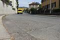 Der Amalienweg gehört zu den schlechtesten Straßen in Kitzingen. Er soll saniert werden, nachdem das Umfeld des Bahnhofs neu gestaltet ist.