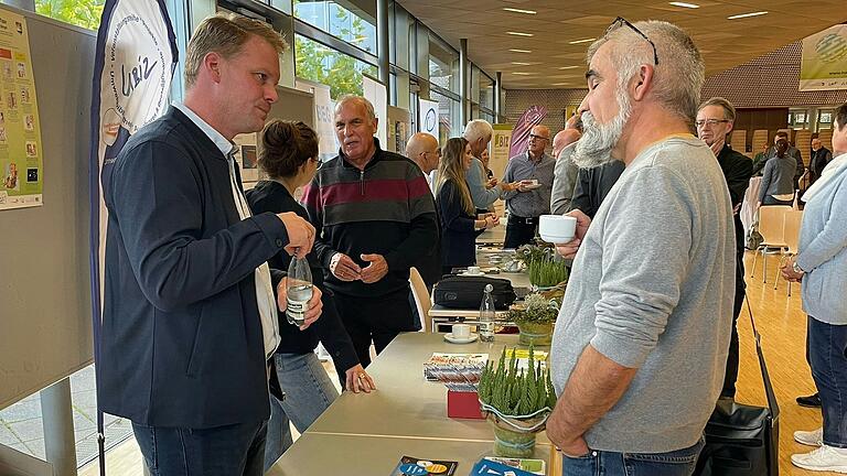 Mit der zweiten Klimakonferenz war auch ein Info-Markt verbunden, auf dem sich Besucherinnen und Besucher informieren konnten.