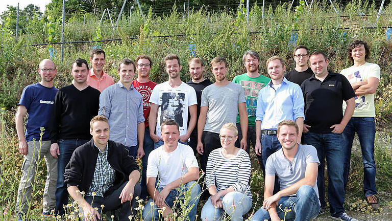 Fränkische Jungwinzer aus 13 Betrieben bilden zusammen die neue Ethos-Gruppe. Foto: Archiv/ Fränkischer Weinbauverband/ Rudi Merkl - Fränkische Jungwinzer aus 13 Betrieben bilden zusammen die neue Ethos-Gruppe. Foto: Archiv/ Fränkischer Weinbauverband/ Rudi Merkl Fränkische Jungwinzer aus 13 Betrieben bilden zusammen die neue Ethos-Gruppe. Foto: Archiv/ Fränkischer Weinbauverband/ Rudi Merkl - Fränkische Jungwinzer aus 13 Betrieben bilden zusammen die neue Ethos-Gruppe. Foto: Archiv/ Fränkischer Weinbauverband/ Rudi Merkl