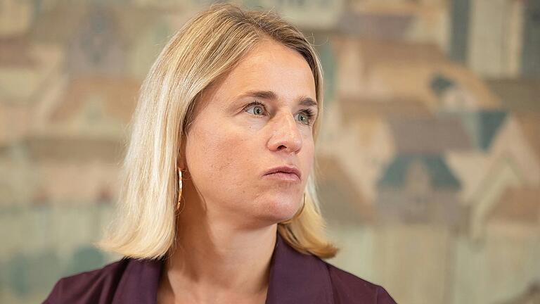 Klare Kante: VdK-Präsidentin Verena Bentele kritisiert die AfD und fürchtet eine noch größere soziale Spaltung in Deutschland. Klare Kante: VdK-Präsidentin Verena Bentele kritisiert die AfD und fürchtet eine noch größere soziale Spaltung in Deutschland.