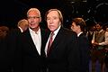 Sport: Bayerischer Sportpreis       -  Franz Beckenbauer (l) erkundigte sich bei Günter Netzer über Nahtod-Erfahrungen.
