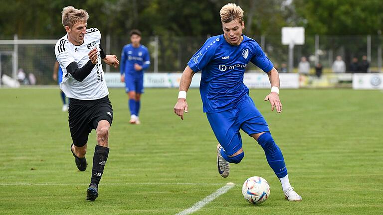 Bad Kissingens Luka Maric (rechts) war von der Defensive der Ettlebener (links Sandro Weber) nicht in de Griff zu bekommen.