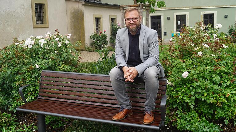 Anfang September, als dieses Foto entstanden ist, wusste Eisenheims Bürgermeister Christian Holzinger noch nicht, dass die Gemeinderatswahl wiederholt werden muss.