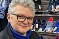 2G im Einzelhandel: Gertrud Mayer, Inhaberin eines Sportgeschäftes in Ochsenfurt, steht stellvertretend für alle jene Geschäftsleute, die zurzeit mit den verschärften Corona-Regeln klarkommen müssen.