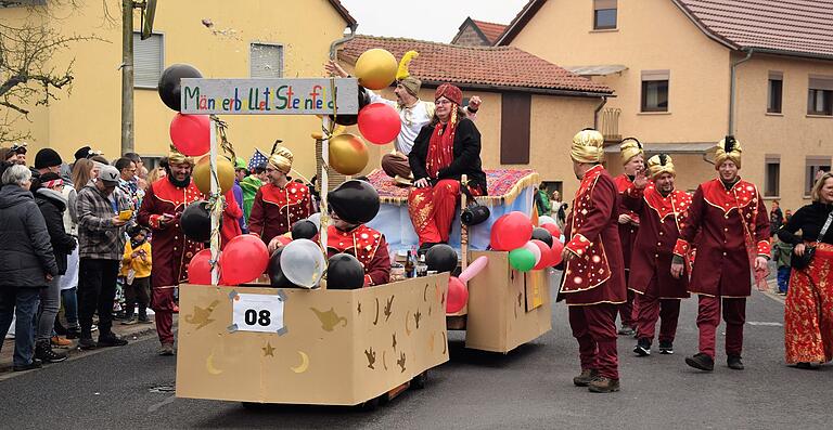 Mit dem Steinfelder Männerballett ging es ins Morgenland.