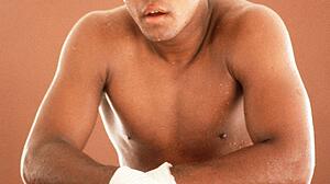 Muhammad Ali ist tot       -  Trauer um Muhammad Ali - Der größte Boxer der Geschichte ist tot. Wir erinnern uns an den größten Boxer der Geschichte.