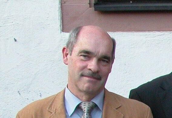 Karl- Heinz Wiesenfelder. Karl- Heinz Wiesenfelder.