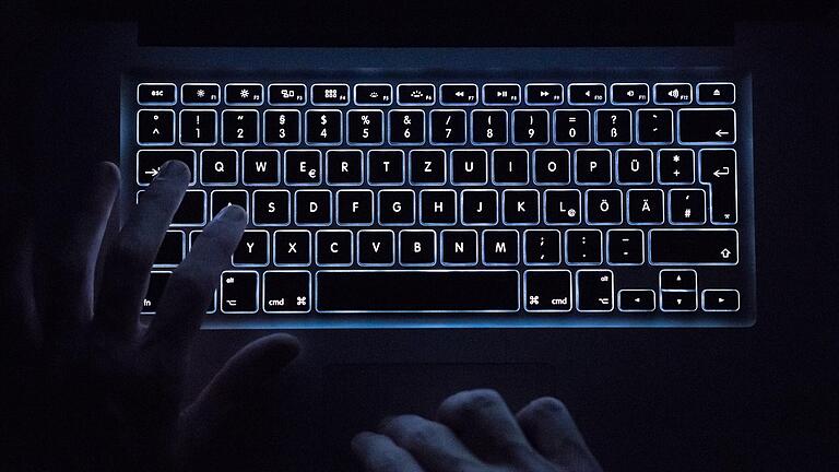 Ein erneuter Hackerangriff auf den System- und IT-Dienstleister Bitmarck hat viele Krankenkassen in Deutschland ausgebremst. Ein erneuter Hackerangriff auf den System- und IT-Dienstleister Bitmarck hat viele Krankenkassen in Deutschland ausgebremst.