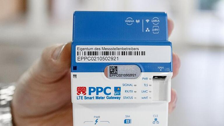 Smart-Meter-Gateway zur Datenübertragung für digitale Stromzähler       -  Smart-Meter-Gateway zur Datenübertragung für digitale Stromzähler.