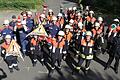Dass Anstrengung auch Spaß machen kann, zeigen die Feuerwehrleute aus Hausen, Kleinbrach und Stralsbach nach ihren erfolgreichen Leistungsprüfungen.  Foto: Maximilian Fichtl       -  Dass Anstrengung auch Spaß machen kann, zeigen die Feuerwehrleute aus Hausen, Kleinbrach und Stralsbach nach ihren erfolgreichen Leistungsprüfungen.  Foto: Maximilian Fichtl