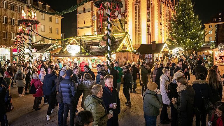 Ein Magnet für Weihnachtsfans: der Würzburger Weihnachtsmarkt, wie hier im Jahr 2022.&nbsp;