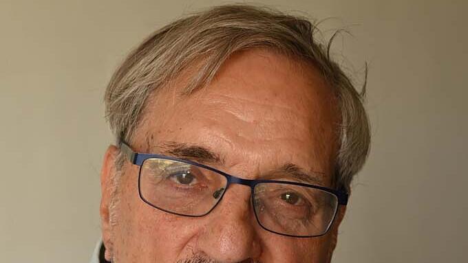 Gad Kaynar Kissinger - Der Theaterwissenschaftler und Lyriker Gad Kaynar Kissinger (77) Gad Kaynar Kissinger - Der Theaterwissenschaftler und Lyriker Gad Kaynar Kissinger (77)