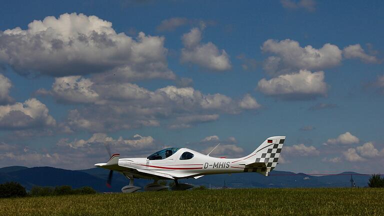 Ein leiseres Ultraleichtflugzeug für 160 000 Euro möchte der Flugsportclub Würzburg kaufen und benötigt dafür eine finanzielle Unterstützung von Stadt und Landkreis Würzburg.&nbsp;