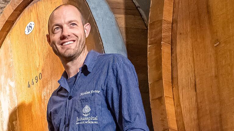 Nikolas Frauer, Chef-Oenologe und Kellermeister im Weingut des Juliusspital. Nikolas Frauer, Chef-Oenologe und Kellermeister im Weingut des Juliusspital.