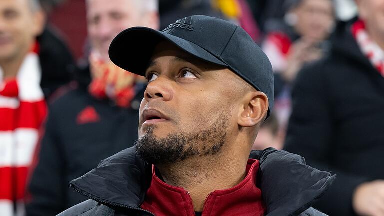 Vincent Kompany - Freut sich auf die Reise in die alte Heimat: Vincent Kompany. Vincent Kompany - Freut sich auf die Reise in die alte Heimat: Vincent Kompany.