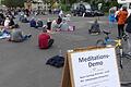 Fand am Samstag wieder auf dem Volksfestplatz statt. Die Coronademo mit abschließender Meditation.
