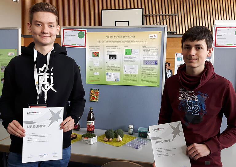 Bastian Grunwald + Magnus Wetzel befassten sich mit den Heilwirkungen der Kapuzinerkresse im Kampf gegen den Krebs.