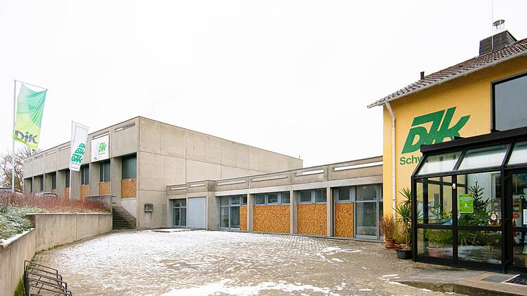 Die DJK Schweinfurt nutzt alle Einsparpotenziale, um die höheren Energiekosten im Winter stemmen zu können. Die DJK Schweinfurt nutzt alle Einsparpotenziale, um die höheren Energiekosten im Winter stemmen zu können.
