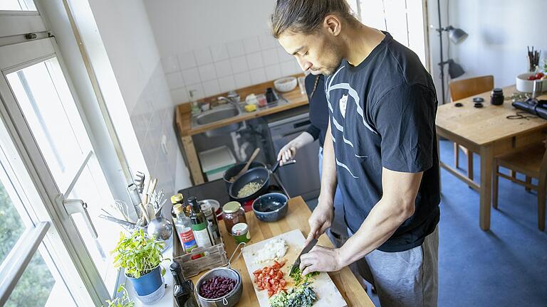 Für die Vorbereitung der verganen Burritos braucht es nicht viel Zeit.