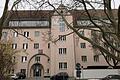 Die Friedrich-Fischer-Schule (FOS/BOS) Schweinfurt in der Goethestraße. Ihre Schüler werden sich weiterhin auf mehrere Standorte verteilen müssen.