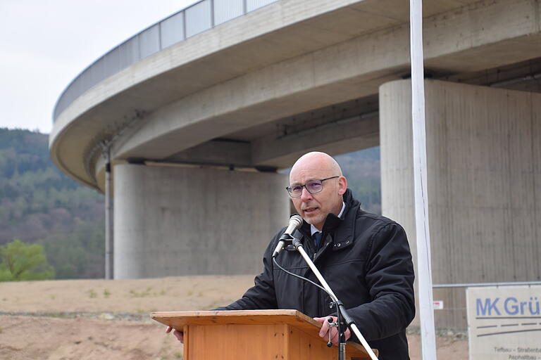 Lippert bei der Einweihung der Gemündener Mainbrücke im April 2019. Lippert bei der Einweihung der Gemündener Mainbrücke im April 2019.