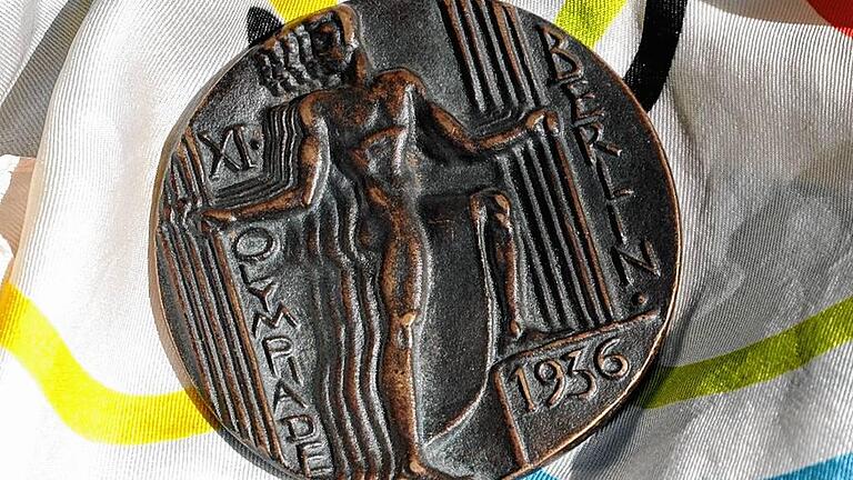 Original Bronzemedaille von 1936 Original Bronzemedaille von 1936